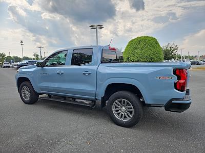 New 2025 Chevrolet Colorado Work Truck Crew Cab 4WD Pickup for sale #1N8321 - photo 2