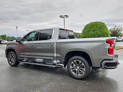New 2025 Chevrolet Silverado 1500 High Country Crew Cab 4WD Pickup for sale #1N8465 - photo 2