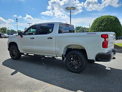 New 2025 Chevrolet Silverado 1500 LT Crew Cab 4WD Pickup for sale #1N8570 - photo 2