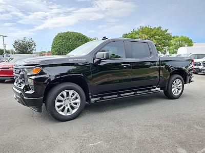 New 2025 Chevrolet Silverado 1500 Custom Crew Cab 4WD Pickup for sale #1N8762 - photo 1