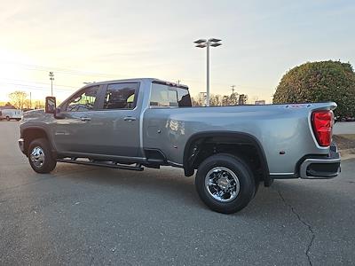 New 2026 Chevrolet Silverado 3500 LT Crew Cab for sale #1N9880 - photo 2