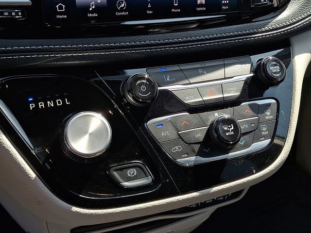 Used 2024 Chrysler Pacifica - photo 14