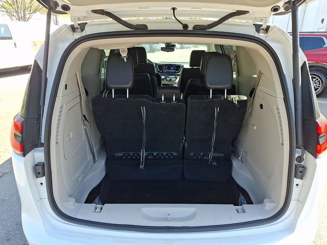 Used 2024 Chrysler Pacifica - photo 24