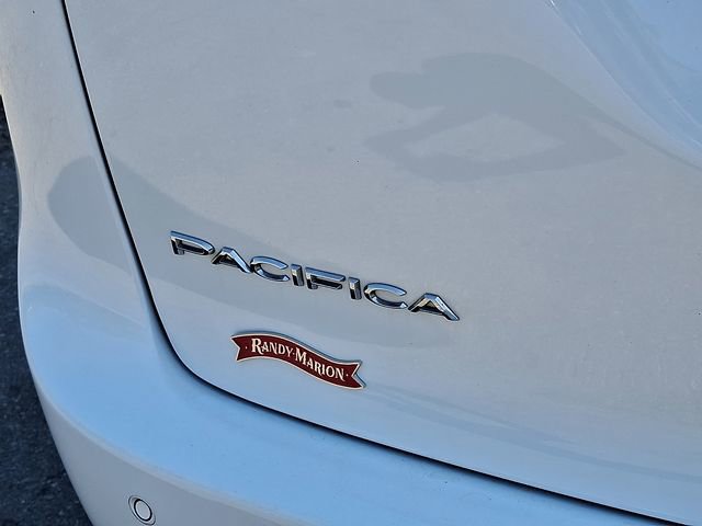Used 2024 Chrysler Pacifica - photo 26