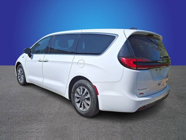 Used 2024 Chrysler Pacifica - photo 6