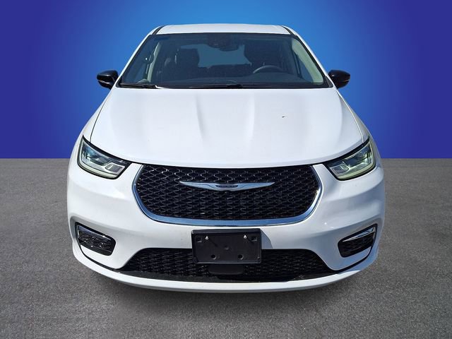 Used 2024 Chrysler Pacifica - photo 9