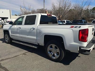 2018 Chevrolet Silverado 1500 Crew Cab 4WD Pickup for sale #GM16906A - photo 2