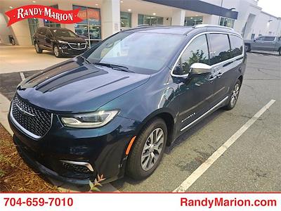 2025 Chrysler Pacifica FWD Minivan for sale #GM17572A - photo 1