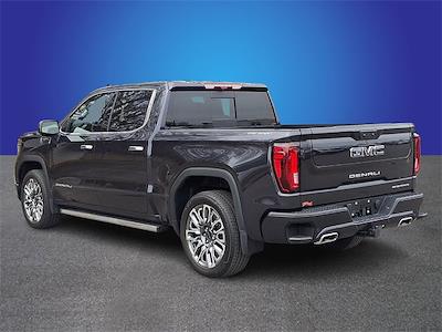 Used 2025 GMC Sierra 1500 - photo 1