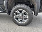 New 2025 GMC Sierra 2500 SLT Crew Cab 4x4 Pickup for sale #G2S2467 - photo 23