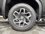 New 2025 GMC Sierra 1500 SLT Crew Cab 4x4 Pickup for sale #GS4540 - photo 15