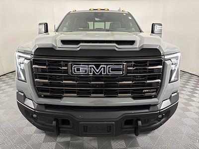 Used 2024 GMC Sierra 2500 - photo 1