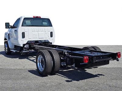 New 2024 Chevrolet Silverado 6500 Regular Cab 4x2 Cab Chassis for sale #11377 - photo 2