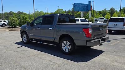Used 2017 Nissan Titan SV Crew Cab 4x4 Pickup for sale #11440B - photo 2