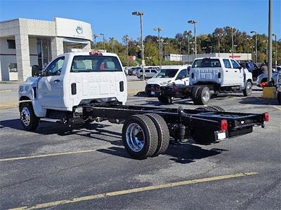 2024 Chevrolet Silverado 6500 Regular Cab DRW 4x2, Cab Chassis for sale #11493 - photo 2