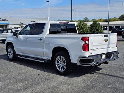 2025 Chevrolet Silverado 1500 Crew Cab 4x4, Pickup for sale #11568 - photo 2