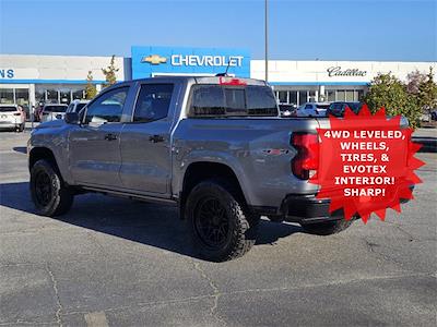 2024 Chevrolet Colorado Crew Cab 4x4, Pickup for sale #11603 - photo 2