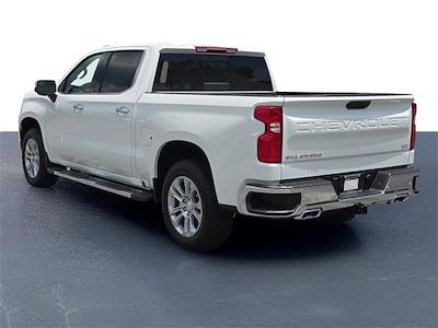 2025 Chevrolet Silverado 1500 Crew Cab 4x4 Pickup for sale #11974 - photo 2