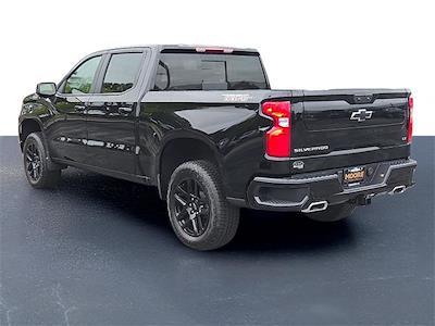 2025 Chevrolet Silverado 1500 Crew Cab 4x4 Pickup for sale #12052 - photo 2
