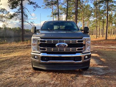 Used 2025 Ford F-250 - photo 1