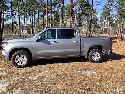 Used 2023 Chevrolet Silverado 1500 - photo 1
