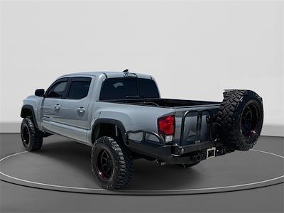 2019 Toyota Tacoma Double Cab 4x4 Pickup for sale #B33270 - photo 2
