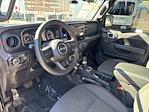2024 Jeep Gladiator Crew Cab 4WD Pickup for sale #B33606 - photo 14