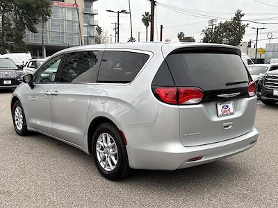 Used 2023 Chrysler Voyager LX Minivan for sale #B33708 - photo 2