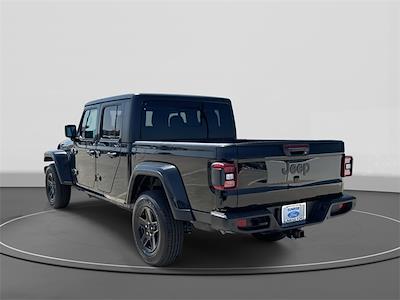 2021 Jeep Gladiator Crew Cab 4x4 Pickup for sale #B50167 - photo 2