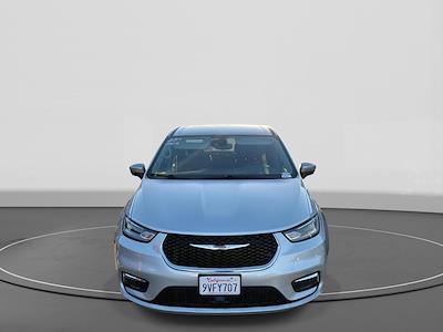 Used 2023 Chrysler Pacifica - photo 1