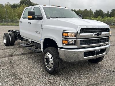 2024 Chevrolet Silverado 5500 Crew Cab DRW 4WD, Cab Chassis for sale #CR26745 - photo 1