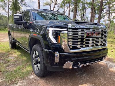 New 2025 GMC Sierra 2500 Denali Crew Cab 4WD Pickup for sale #253053 - photo 2