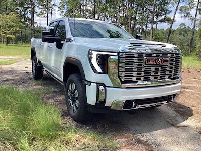 New 2025 GMC Sierra 2500 Denali Crew Cab 4WD Pickup for sale #279661 - photo 1