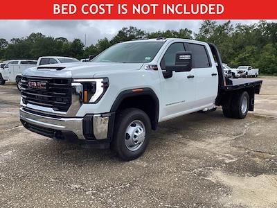 2025 GMC Sierra 3500 Crew Cab DRW 4WD CM Truck Beds Flatbed Truck for sale #298724 - photo 1