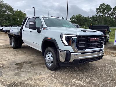 New 2025 GMC Sierra 3500 Pro Crew Cab 4WD 9' 4" CM Truck Beds Steel Flatbed Truck with Gooseneck Hitch for sale #298724 - photo 1