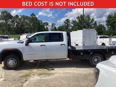 New 2025 GMC Sierra 3500 Pro Crew Cab 4WD 9' 4" CM Truck Beds Steel Flatbed Truck for sale #299920 - photo 1