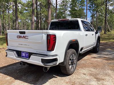 New 2025 GMC Sierra 2500 Denali Crew Cab 4WD Pickup for sale #371748 - photo 2