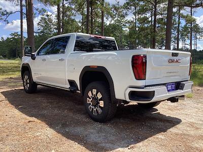 New 2025 GMC Sierra 2500 Denali Crew Cab 4WD Pickup for sale #371748 - photo 2