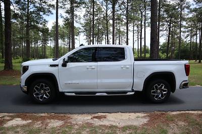 New 2024 GMC Sierra 1500 SLE Crew Cab 4WD Pickup for sale #287821 - photo 1