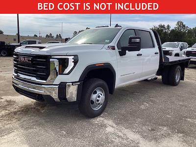 New 2025 GMC Sierra 3500 Pro Crew Cab 4WD 9' 4" CM Truck Beds Steel Flatbed Truck with Gooseneck Hitch for sale #F298748 - photo 1