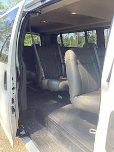 Used 2022 Chevrolet Express 3500 - photo 1