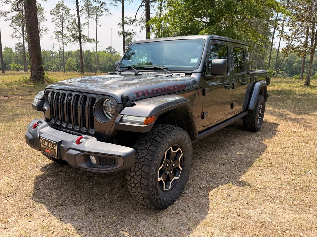 Used 2021 Jeep Gladiator - photo 1