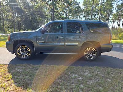 2007 GMC Yukon AWD SUV for sale #T324923 - photo 2