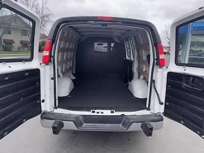 Used 2024 GMC Savana 2500 - photo 1