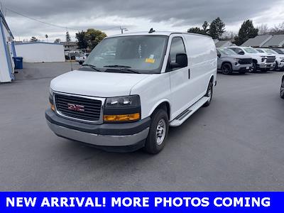 Used 2024 GMC Savana 2500 - photo 1