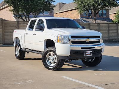 2010 Chevrolet Silverado 1500 Crew Cab 4x4 Pickup for sale #AG129567 - photo 2