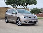 2018 Chrysler Pacifica FWD Minivan for sale #JR321484 - photo 1