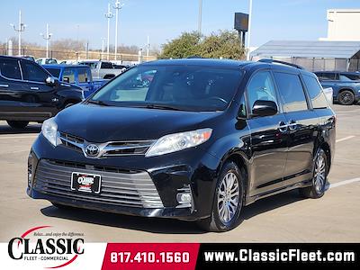 Used 2019 Toyota Sienna XLE Minivan for sale #KS012448 - photo 1