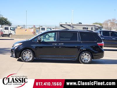 Used 2019 Toyota Sienna XLE Minivan for sale #KS012448 - photo 2