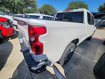 2020 Chevrolet Silverado 1500 Crew Cab 4x4 Pickup for sale #LG210863 - photo 2